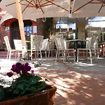 Hotel Sardi