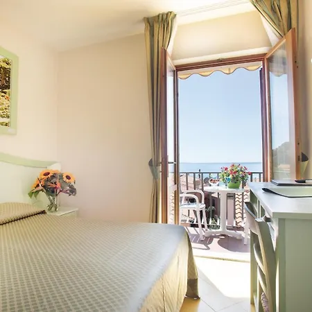 Sardi Hotel Pomonte (Livorno)