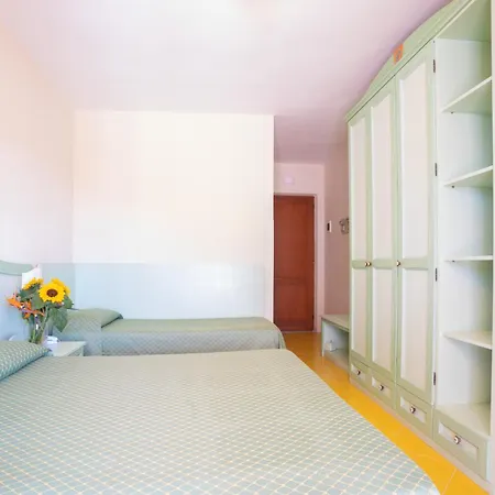 Sardi Hotel 3*